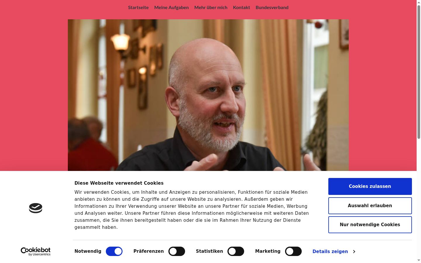 Captura de ecrã do banner de consentimento apresentado antes de qualquer interação