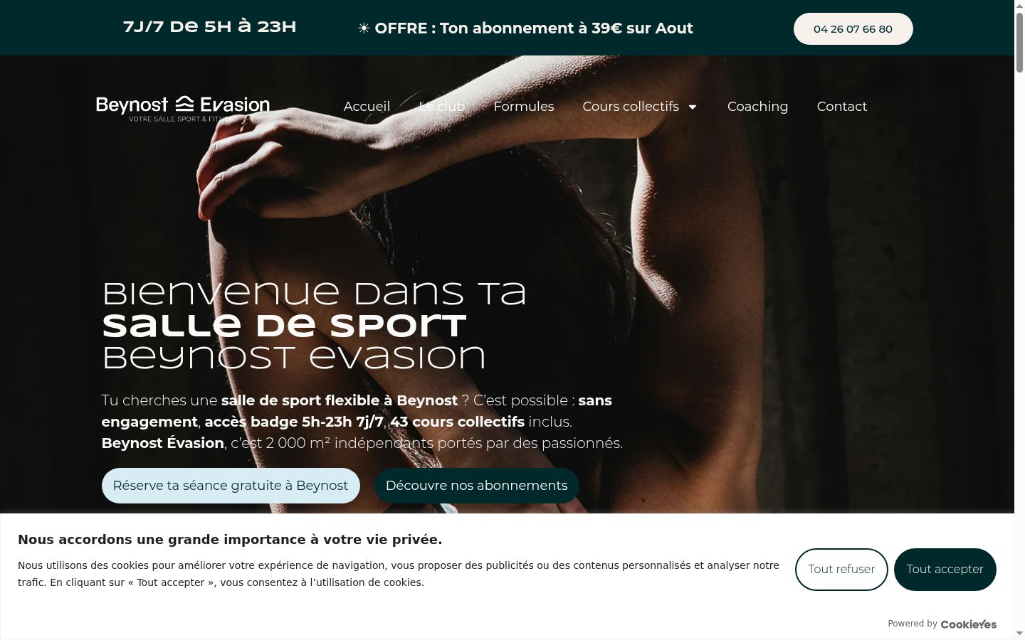 Captura de ecrã do banner de consentimento apresentado antes de qualquer interação
