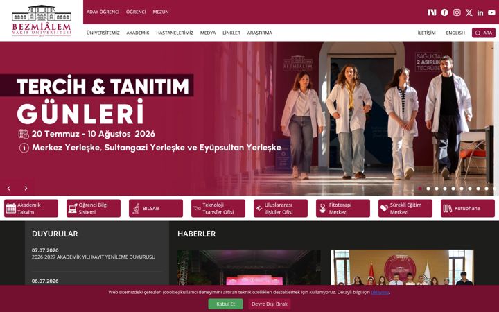 Screenshot of bezmialem.edu.tr