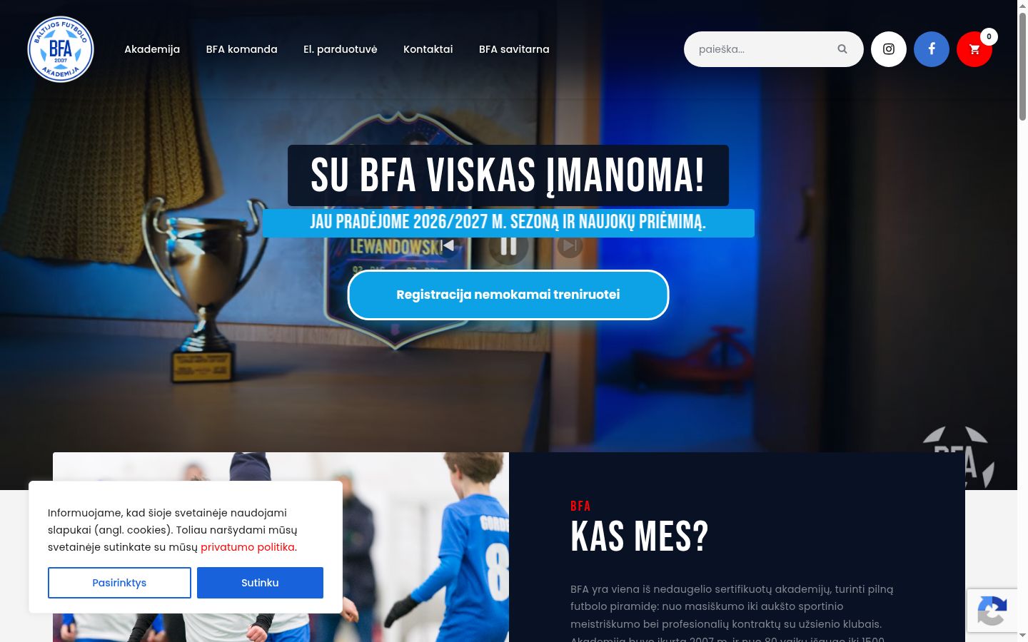 Kuvakaappaus suostumusbannerista, joka näytettiin ennen mitään vuorovaikutusta
