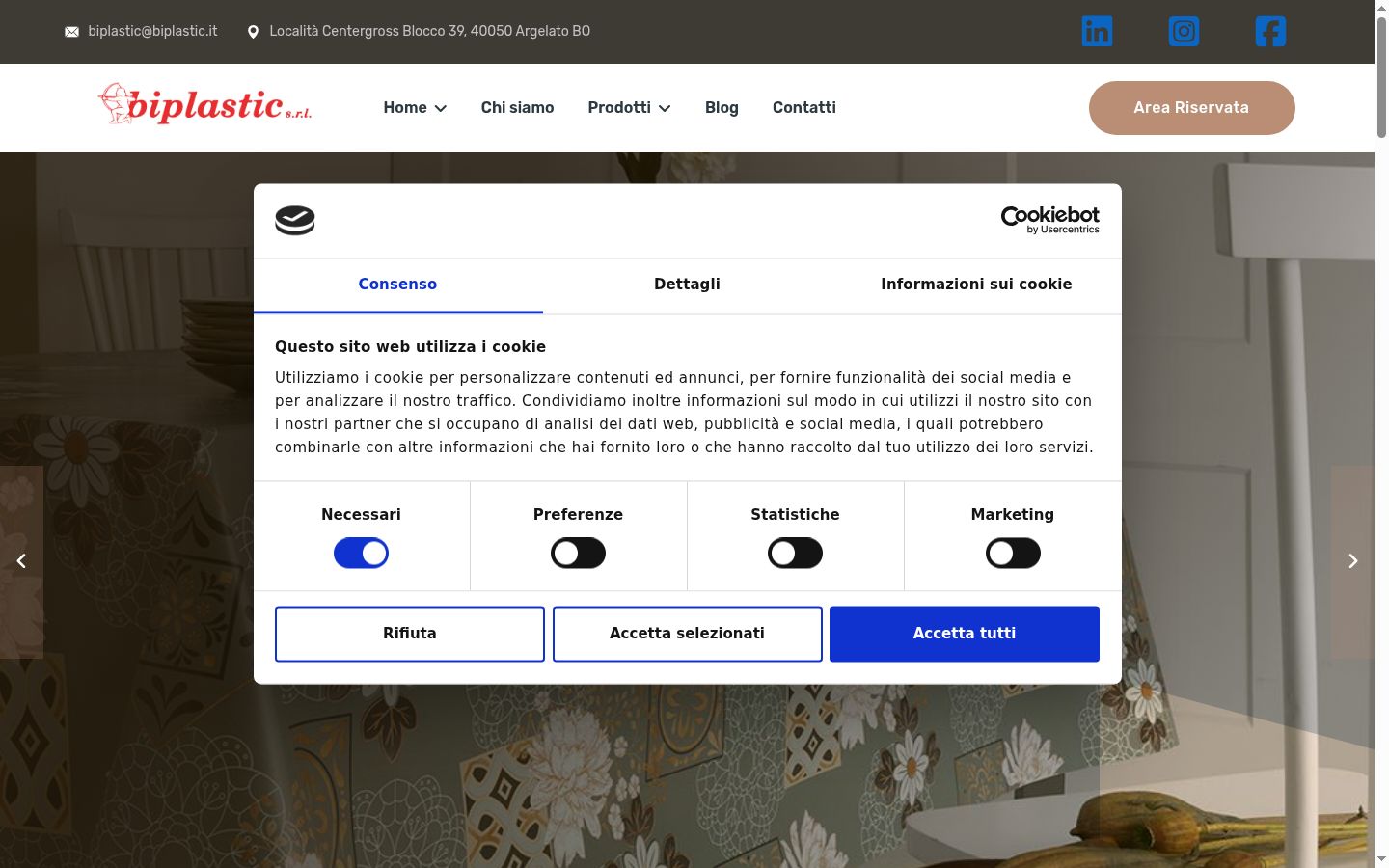 Zrzut ekranu banera zgody wyświetlanego przed jakąkolwiek interakcją
