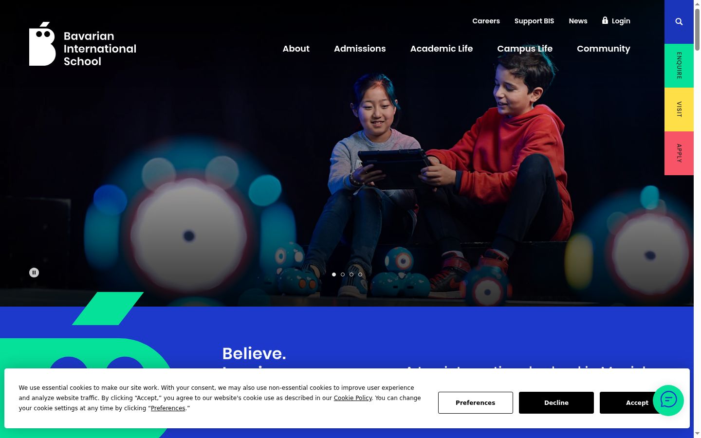 Screenshot of the consent banner shown before any interaction