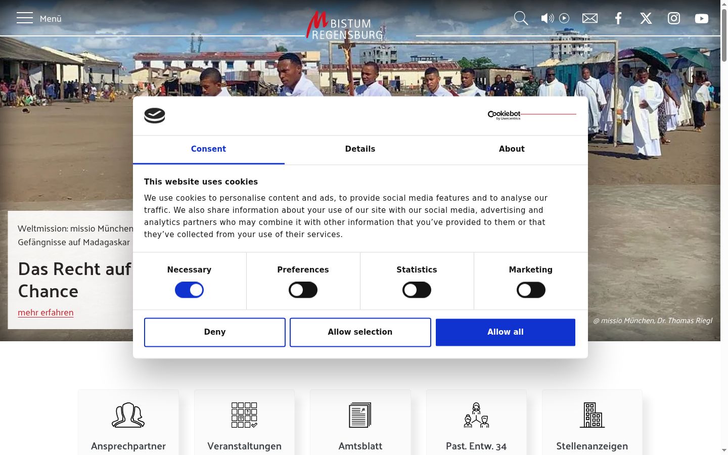 Screenshot del banner di consenso mostrato prima di qualsiasi interazione