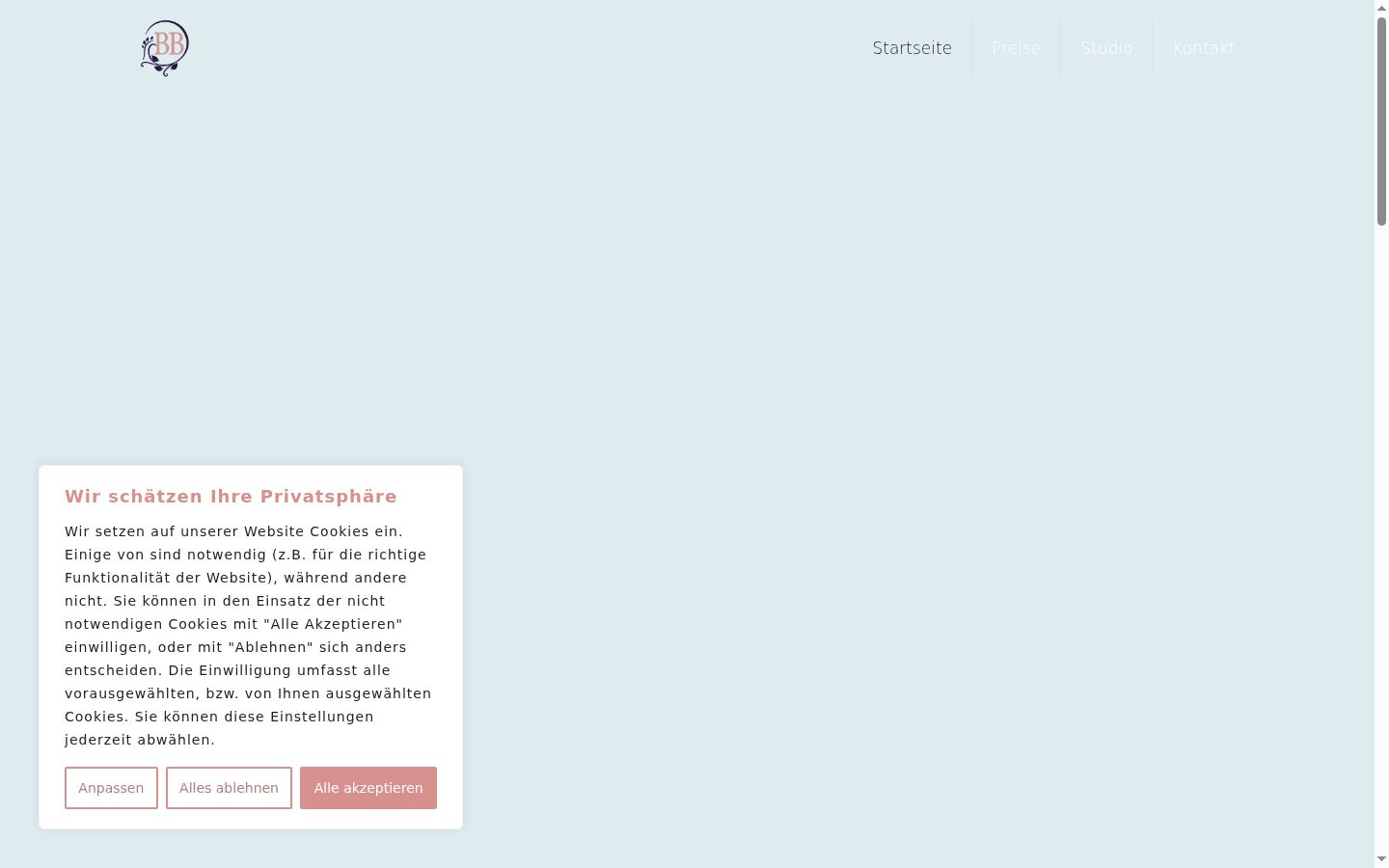 Screenshot of the consent banner shown before any interaction