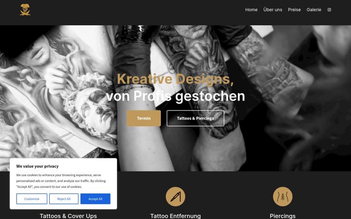 Screenshot of blackpearltattoostudio.com