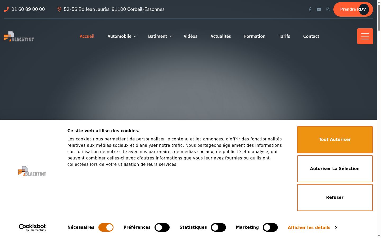 Captura de pantalla del banner de consentimiento mostrado antes de cualquier interacción