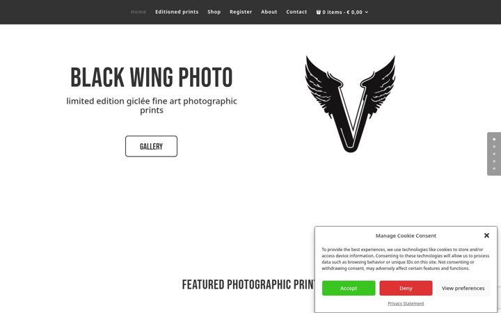 Screenshot of blackwing.photo