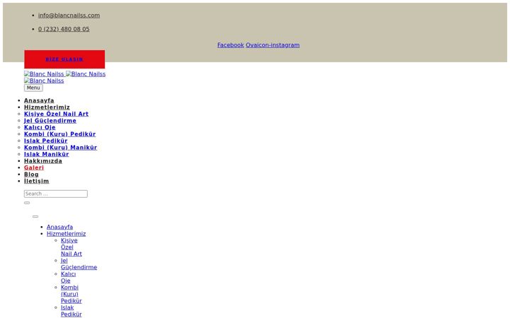 Screenshot of blancnailss.com