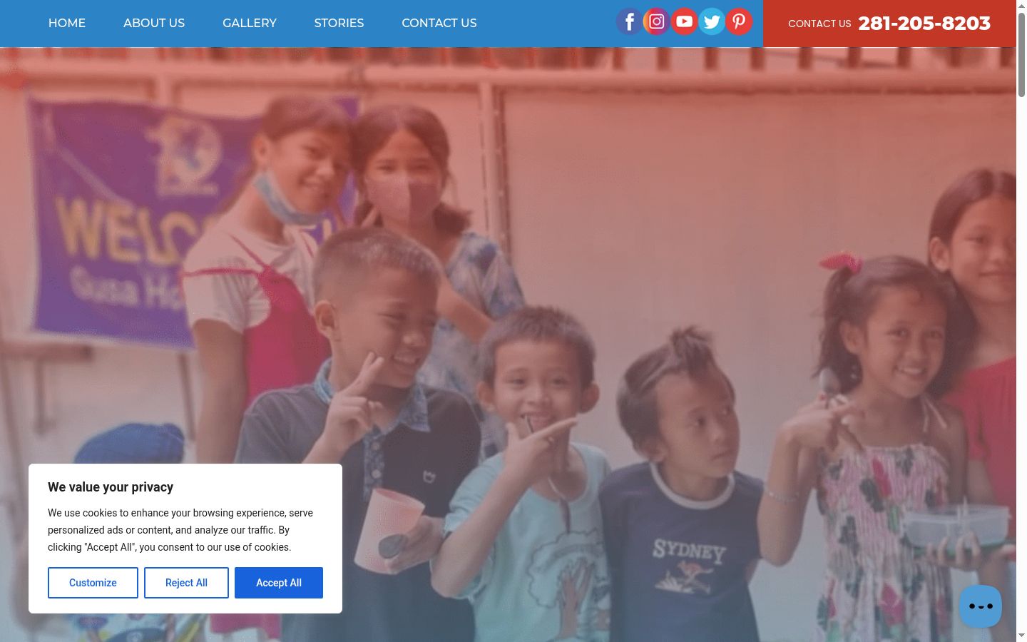 Screenshot of the consent banner shown before any interaction