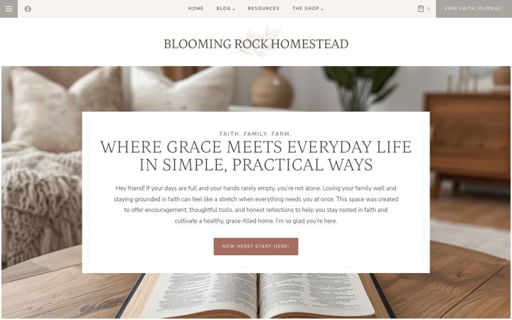 Screenshot of bloomingrockhomestead.com