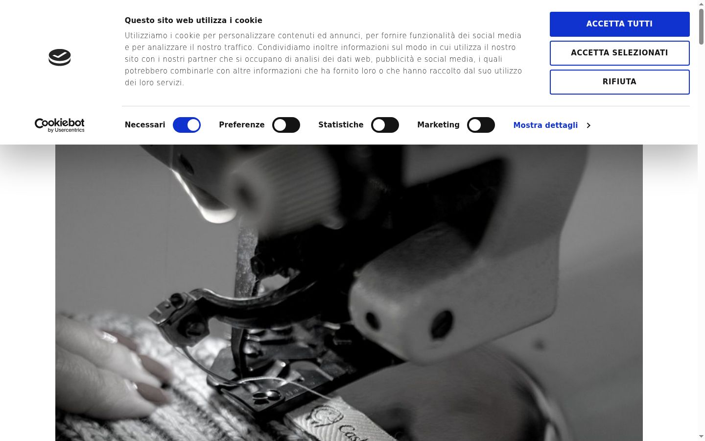 Screenshot del banner di consenso mostrato prima di qualsiasi interazione