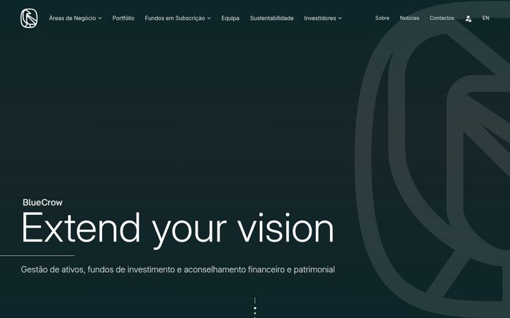 Екранна снимка на bluecrowcapital.com