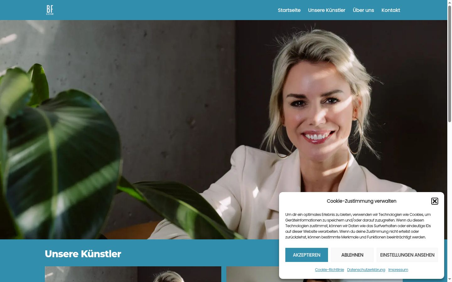 Captura de ecrã do banner de consentimento apresentado antes de qualquer interação