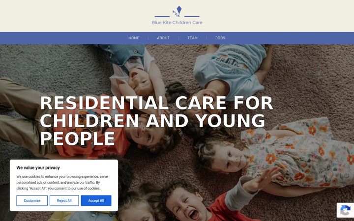 Screenshot of bluekitechildrencare.com