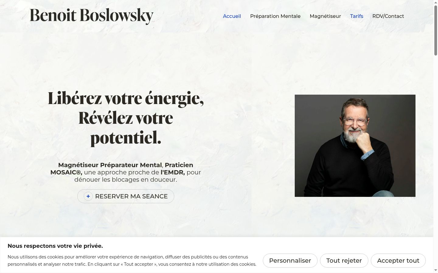 Screenshot of the consent banner shown before any interaction