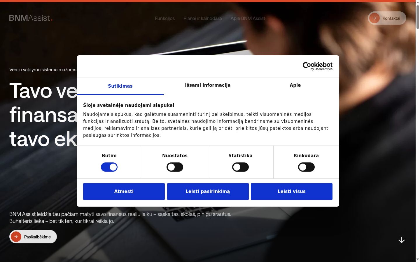 Captura de ecrã do banner de consentimento apresentado antes de qualquer interação