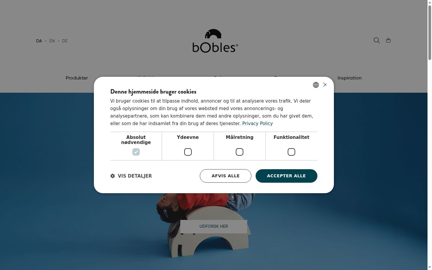 Screenshot of the consent banner shown before any interaction