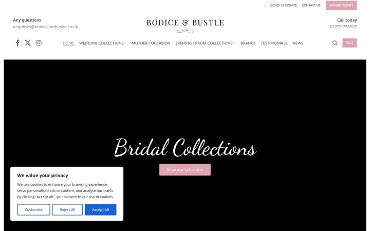 Screenshot of bodiceandbustle.co.uk