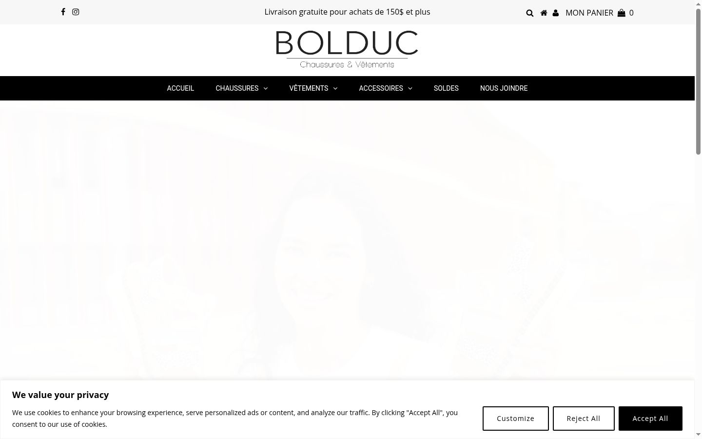 Screenshot of the consent banner shown before any interaction