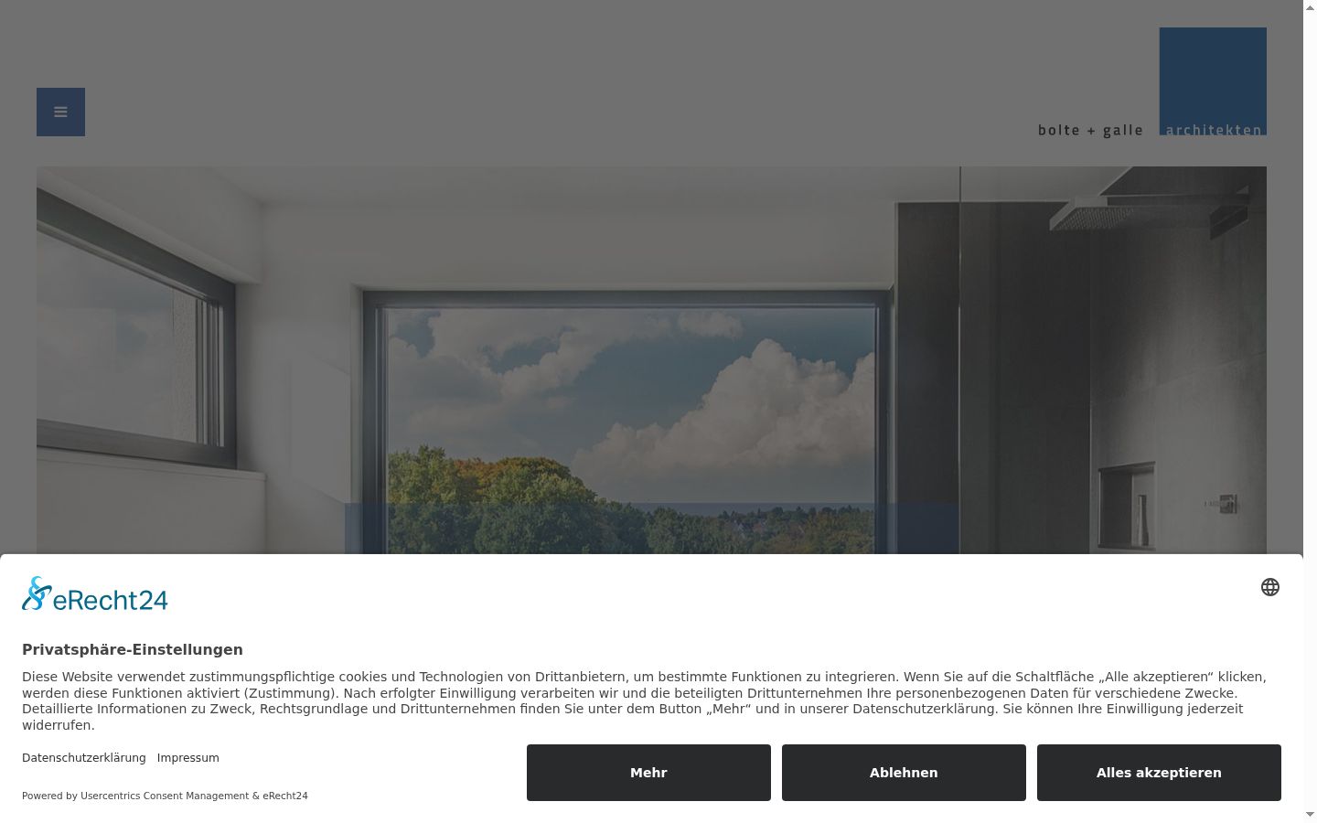 Captura de ecrã do banner de consentimento apresentado antes de qualquer interação