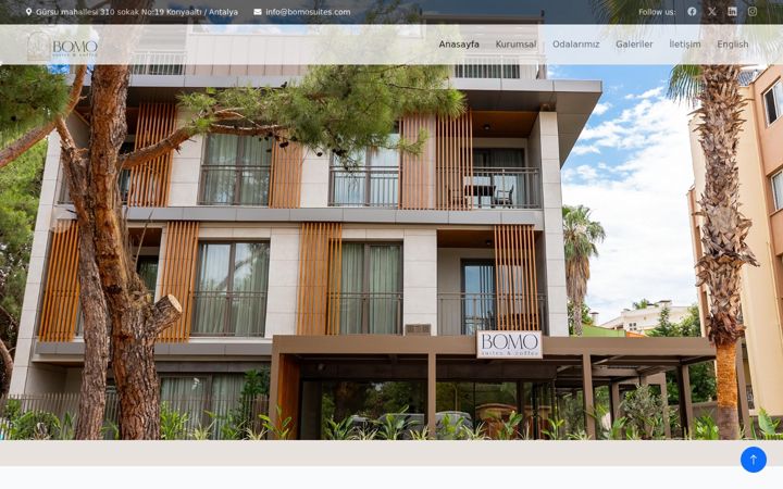 Screenshot of bomosuites.com