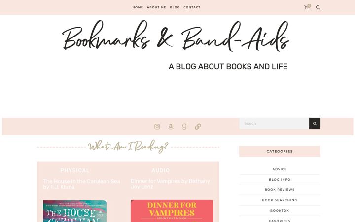 Screenshot of bookmarksandbandaids.com