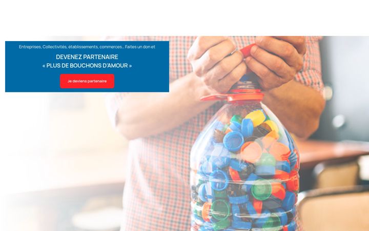 Screenshot of bouchonsdamour.com