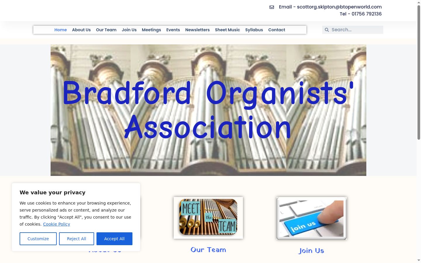 Screenshot of the consent banner shown before any interaction