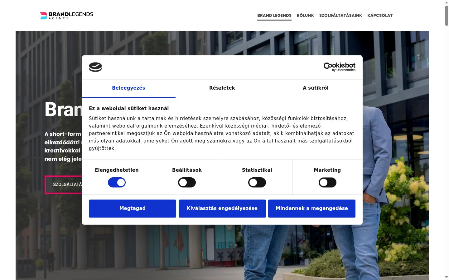 Screenshot del banner di consenso mostrato prima di qualsiasi interazione