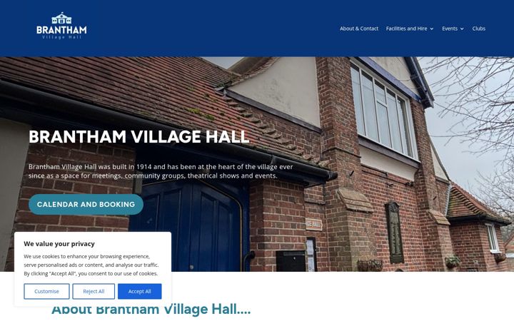 Screenshot ta' branthamvillagehall.co.uk