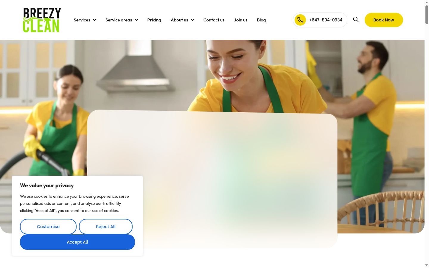 Captura de ecrã do banner de consentimento apresentado antes de qualquer interação