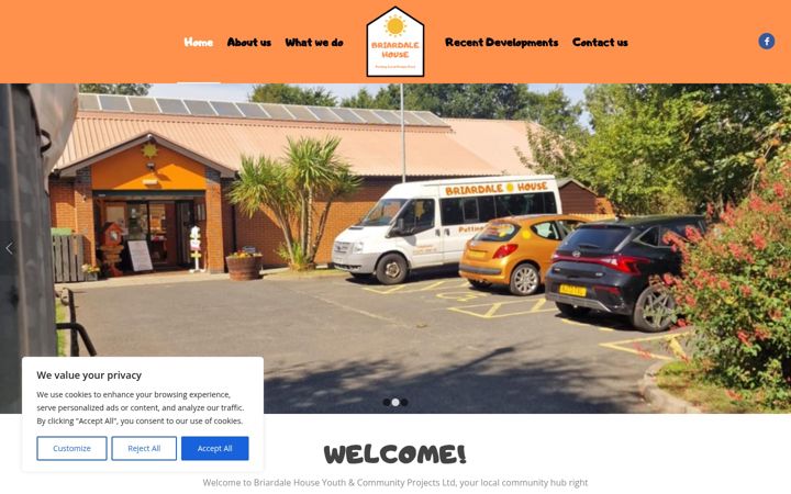 Screenshot of briardalehouse.co.uk