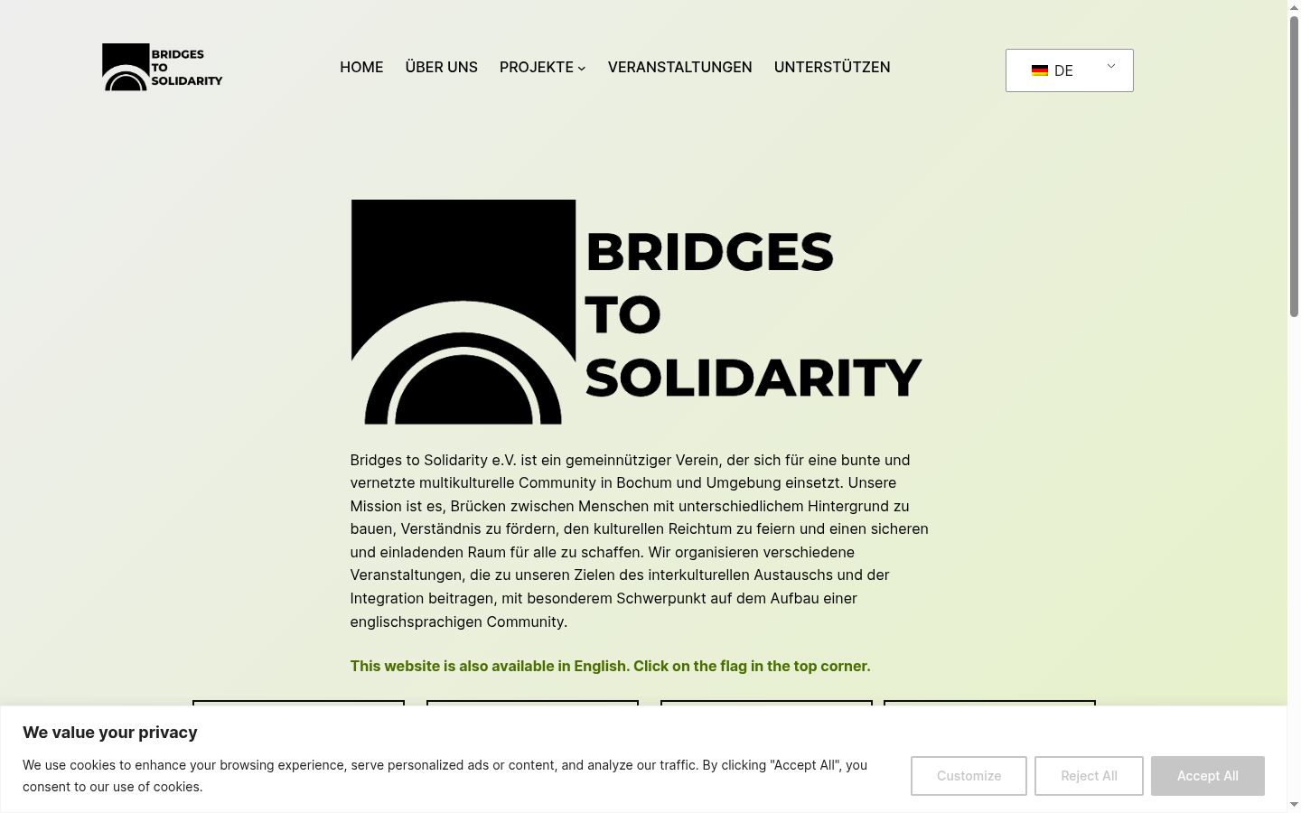 Screenshot of the consent banner shown before any interaction