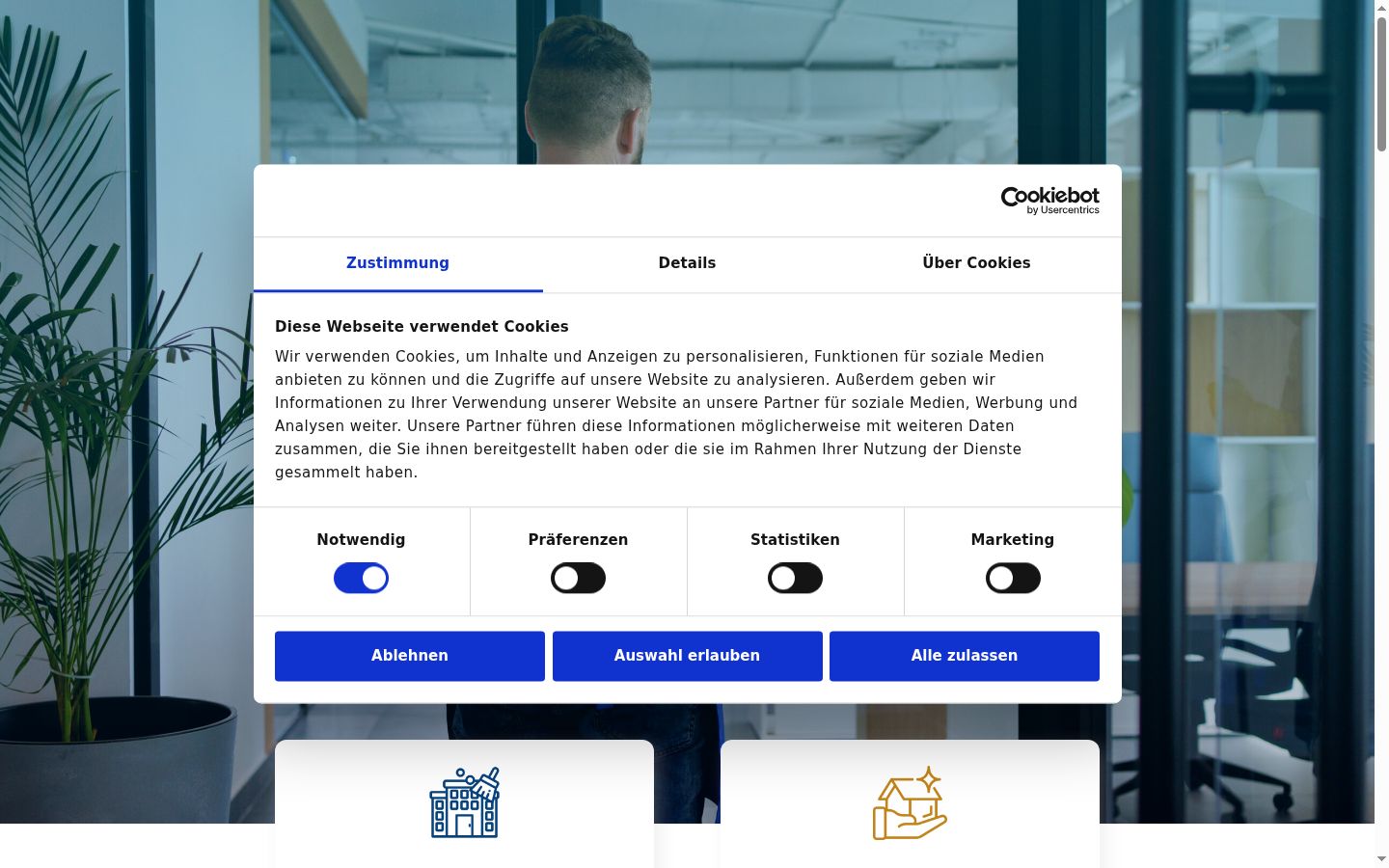 Captură de ecran a bannerului de consimțământ afișat înainte de orice interacțiune