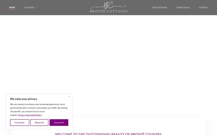 Screenshot of brontecottages.com