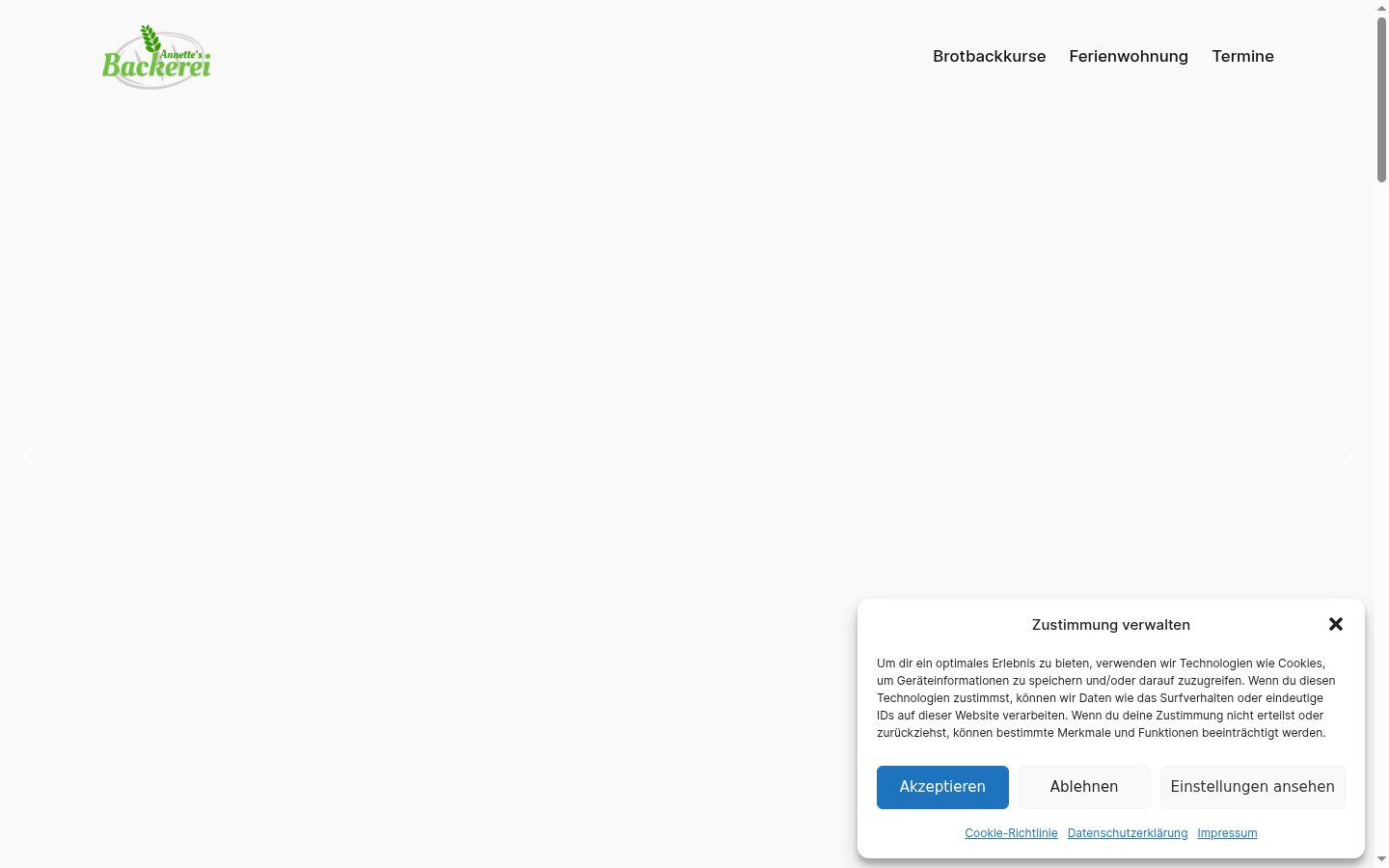 Screenshot of the consent banner shown before any interaction
