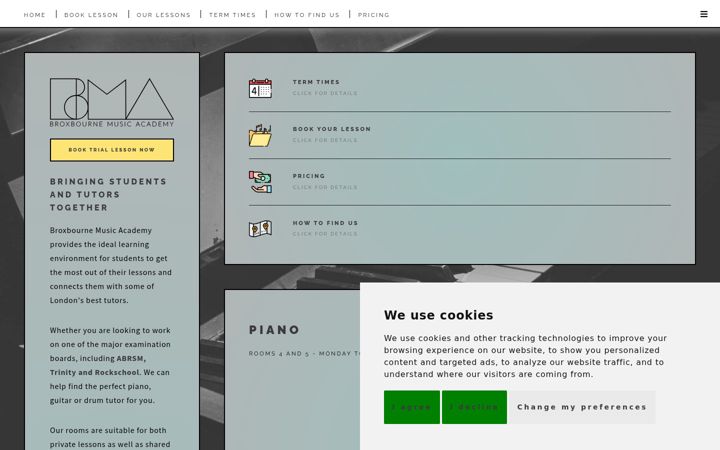Screenshot of broxbournemusicacademy.com
