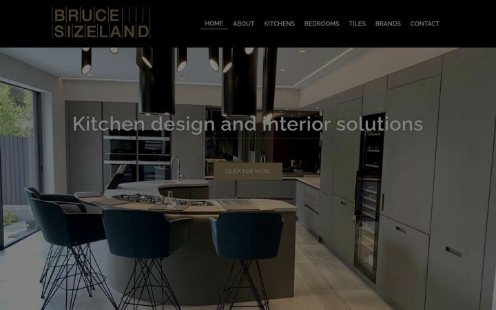 Screenshot of brucesizeland.com