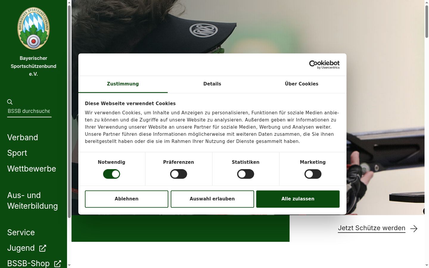 Screenshot of the consent banner shown before any interaction