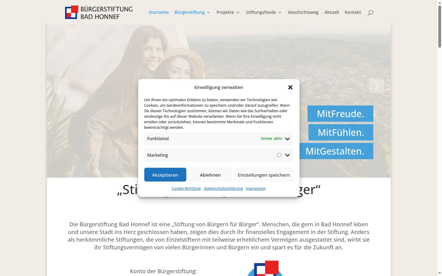 Screenshot of the consent banner shown before any interaction