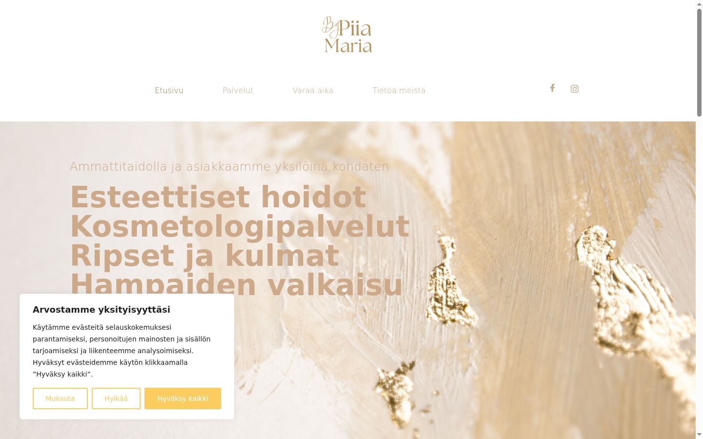 Screenshot of the consent banner shown before any interaction