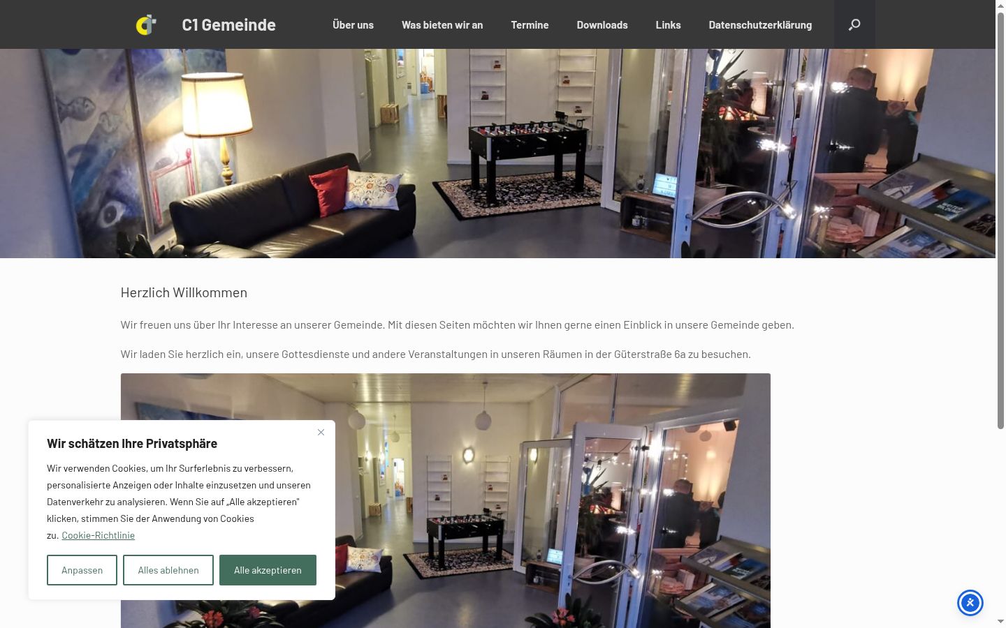 Screenshot of the consent banner shown before any interaction