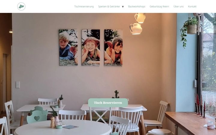 Screenshot of cafe-pfefferminza.com