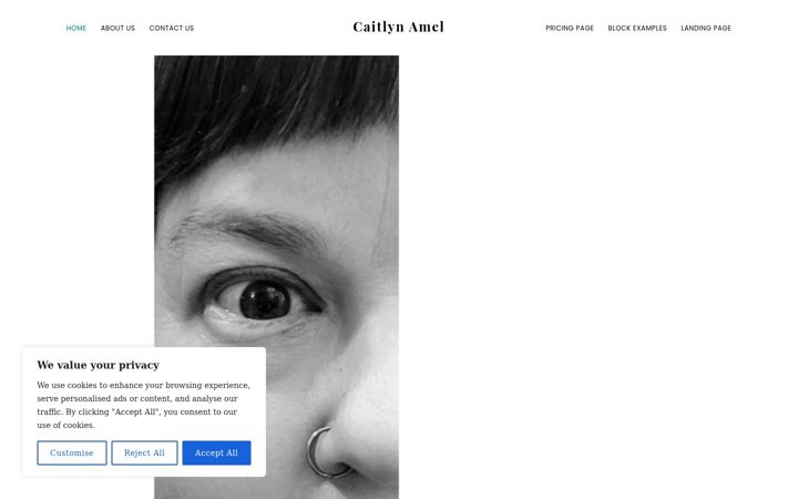 Screenshot of caitlynamel.com