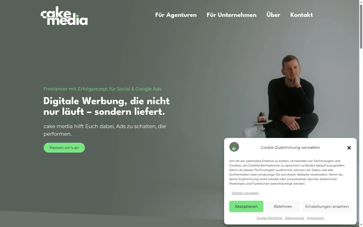 Screenshot of the consent banner shown before any interaction