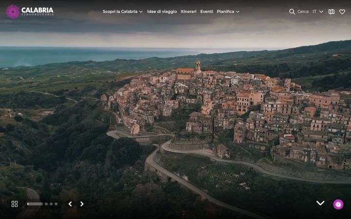 Screenshot of calabriastraordinaria.it