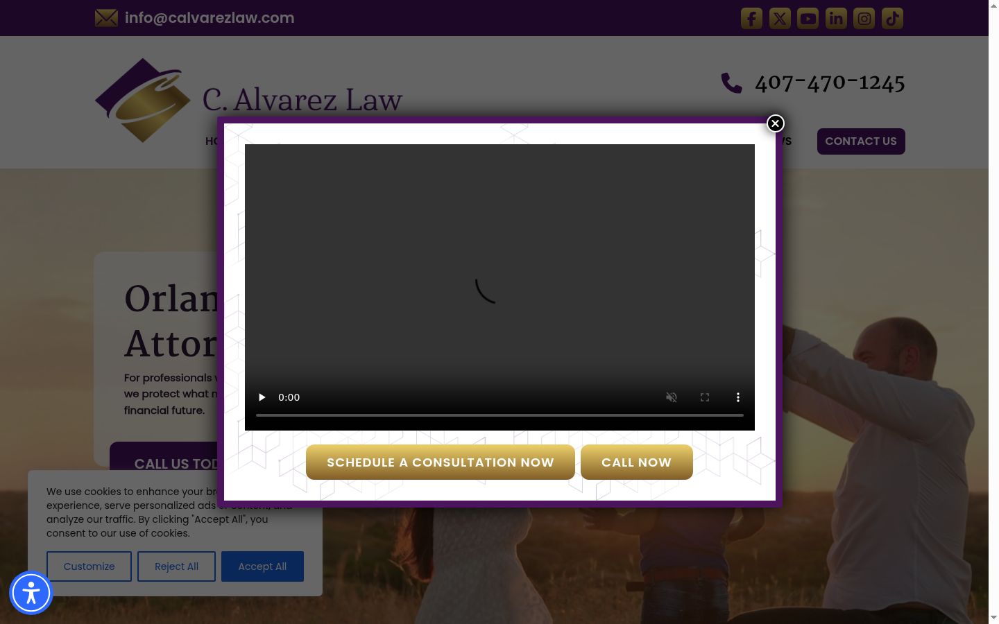 Screenshot of the consent banner shown before any interaction