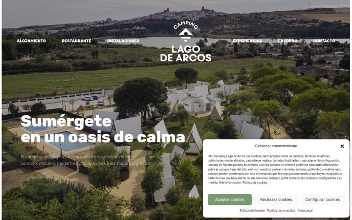 Screenshot of campinglagodearcos.com