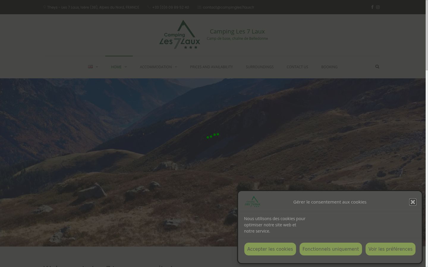 Captură de ecran a bannerului de consimțământ afișat înainte de orice interacțiune