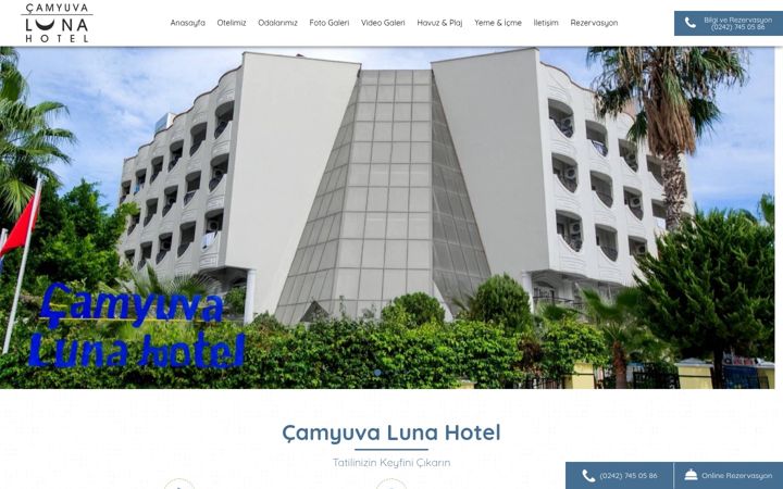 Screenshot of camyuvalunahotel.com
